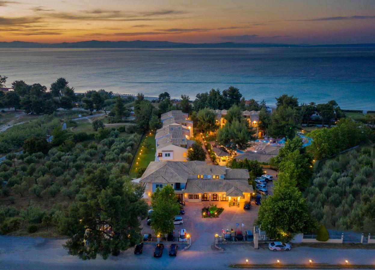 Lesse Hotel Penisola Calcidica Esterno foto